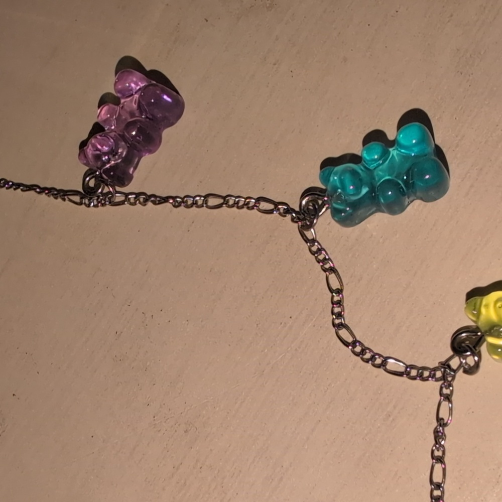 ❤️‍🔥10/$10❤️‍🔥 Rainbow Gummy Bear Necklace - Picture 4 of 4